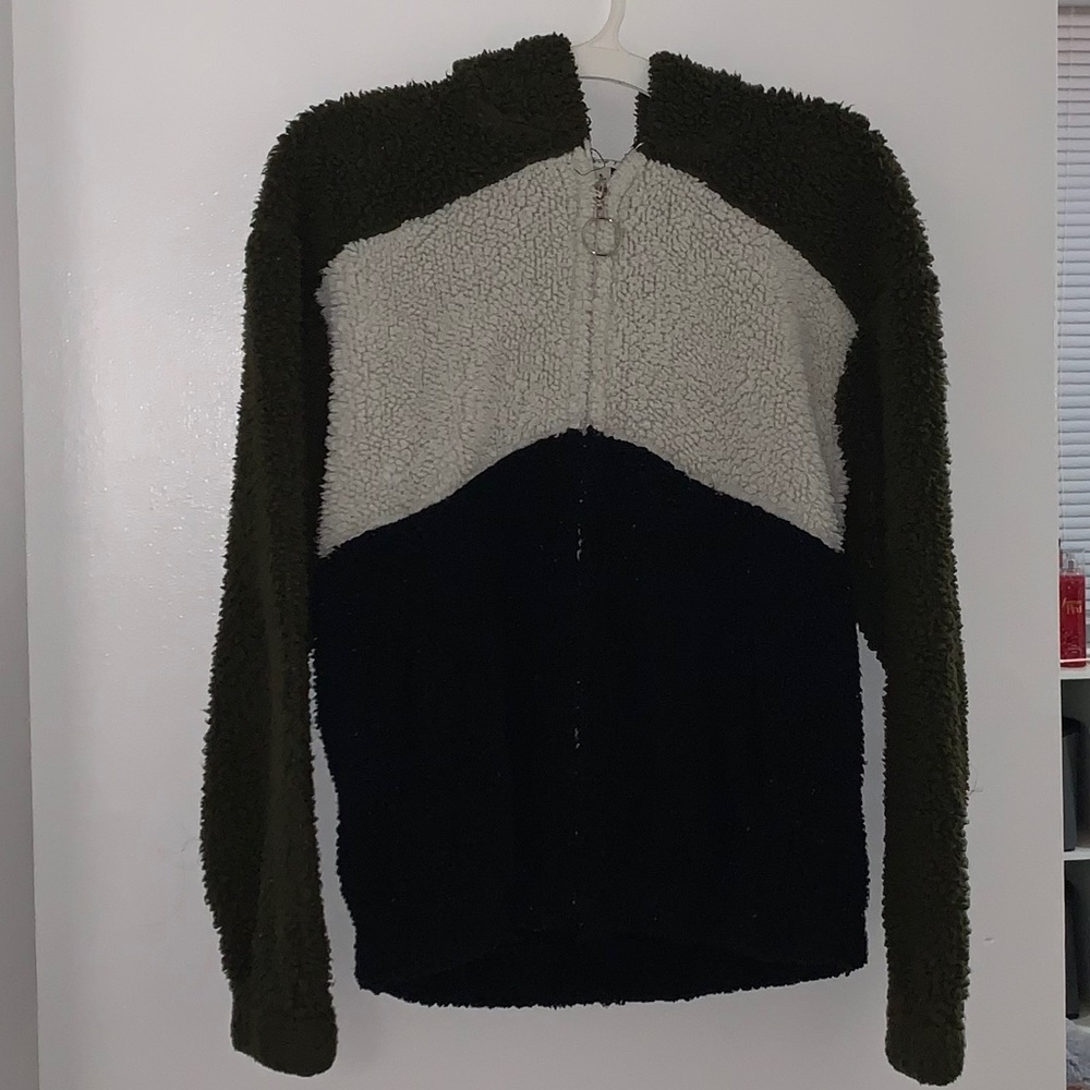 Black/Olive/White Fuzzy Zip Up Hooded Jacket.